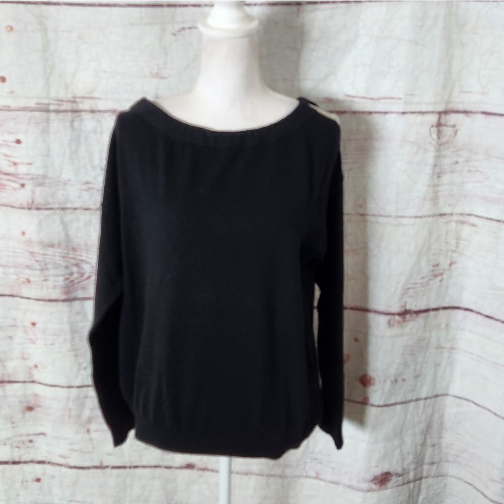 Vince Cashmere Sweater With One Open Shoulder Size Small